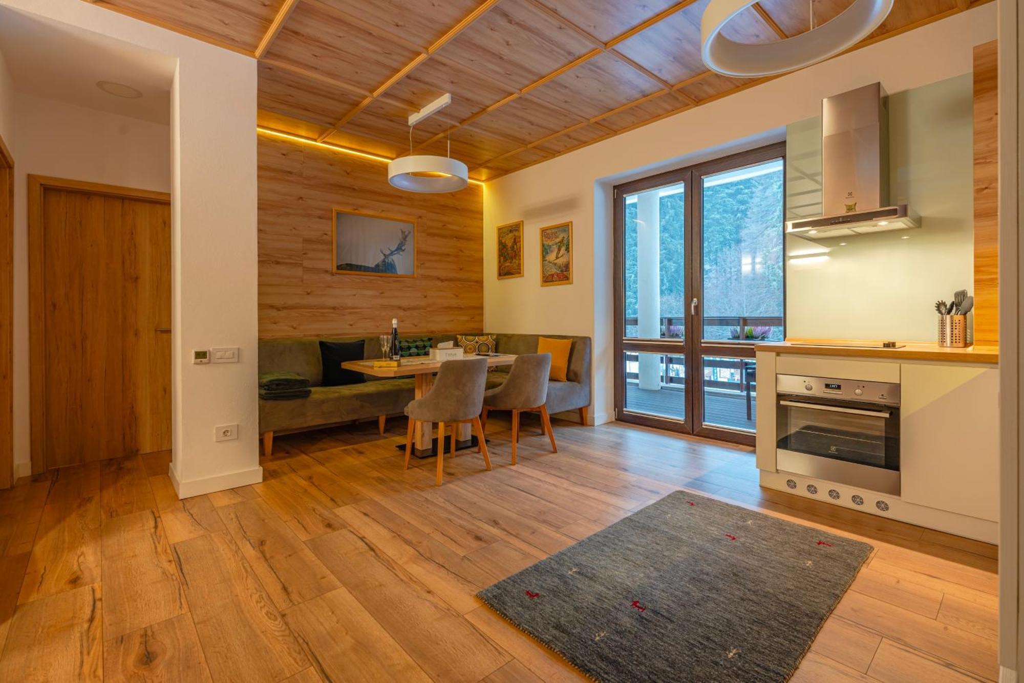 פויאנה ברשוב Poiana Ski Residence Apartment 5 מראה חיצוני תמונה